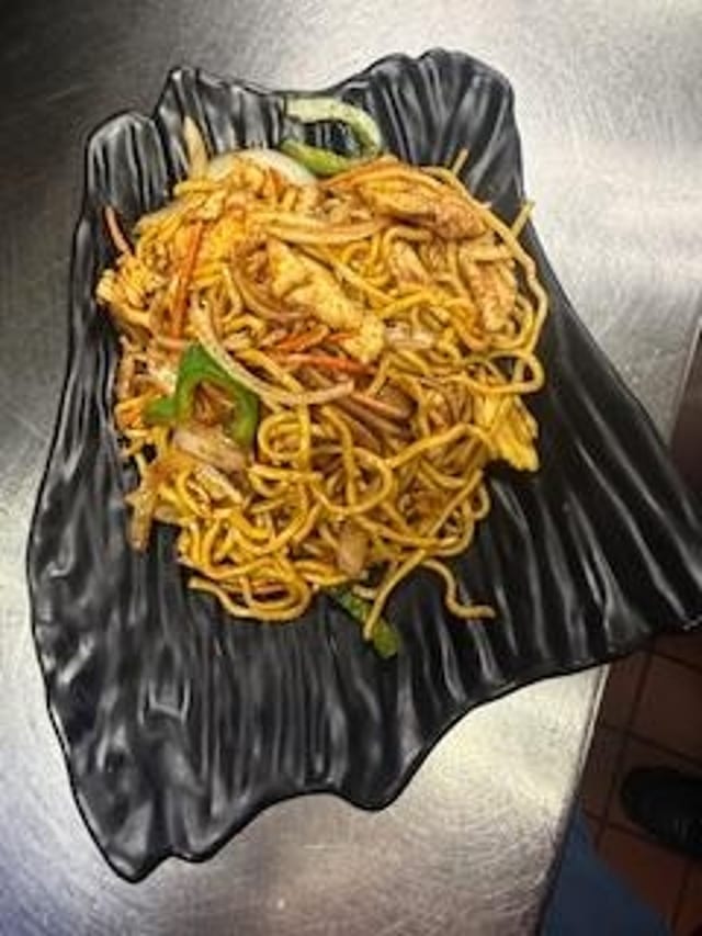 Lo Mein.